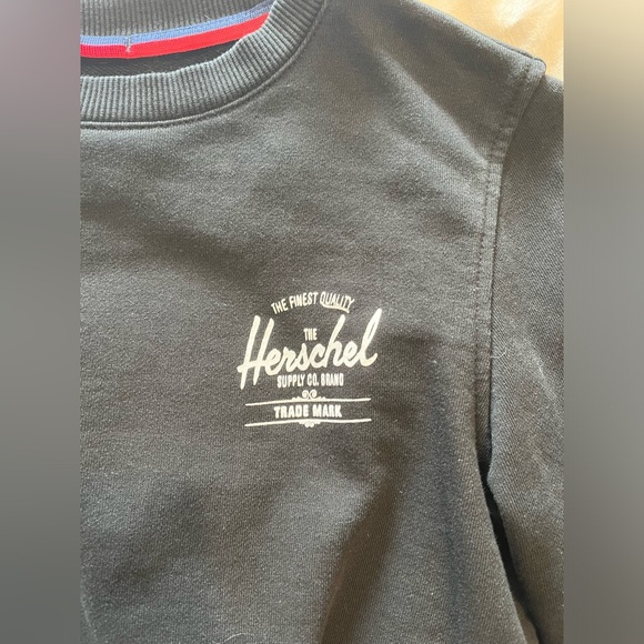 Herschel Supply Company Crew Neck - Picture 4 of 6